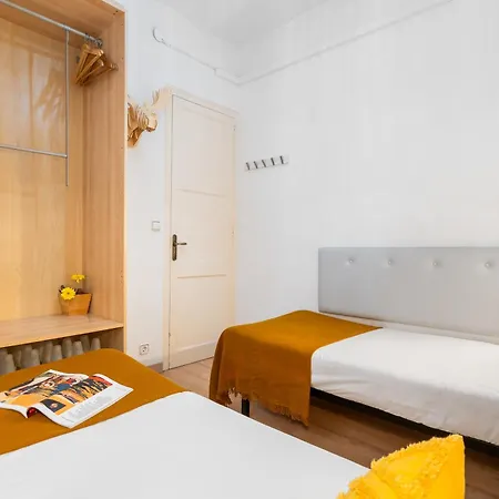 Apartamento Whisper-quiet 2br Near Sagrada